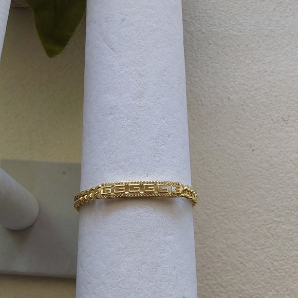 Gold Chain Bracelet - Picture 3 of 5